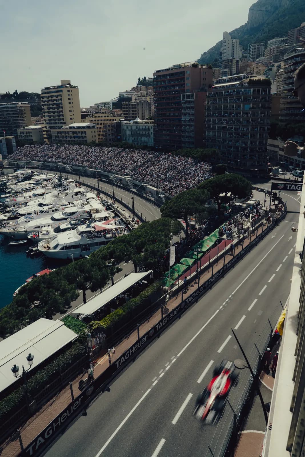 Ambiance photo 65 from day 3 of a previous Monaco Grand Prix edition